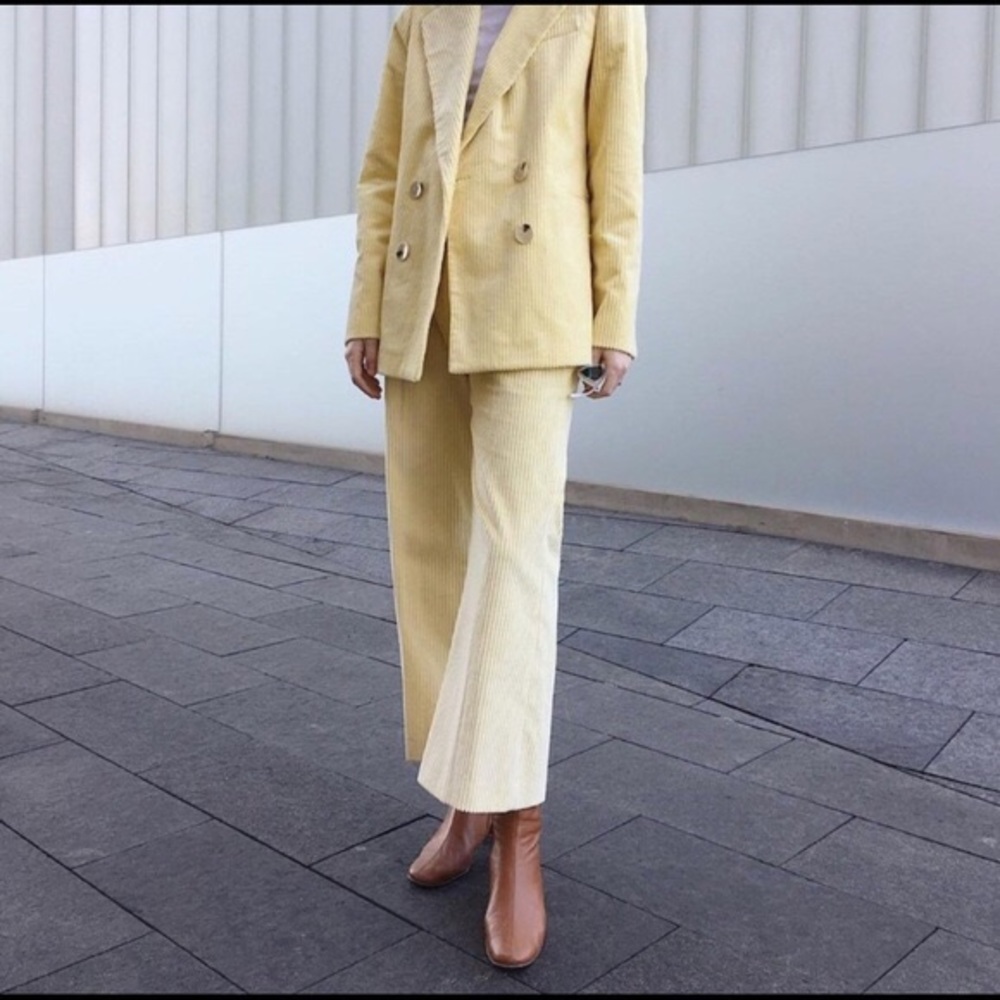 ZARA Cropped High-Waisted Corduroy Pants